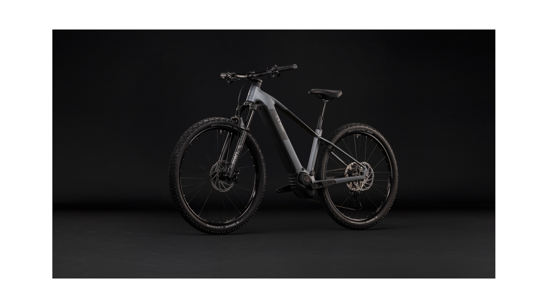 Cube Reaction Hybrid Race 800 slabgrey´n´chrome