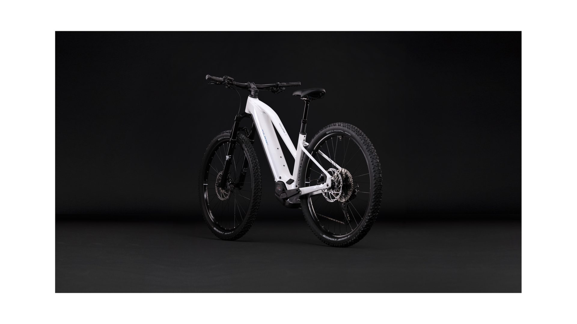 Cube Reaction Hybrid Race 800 snow´n´black