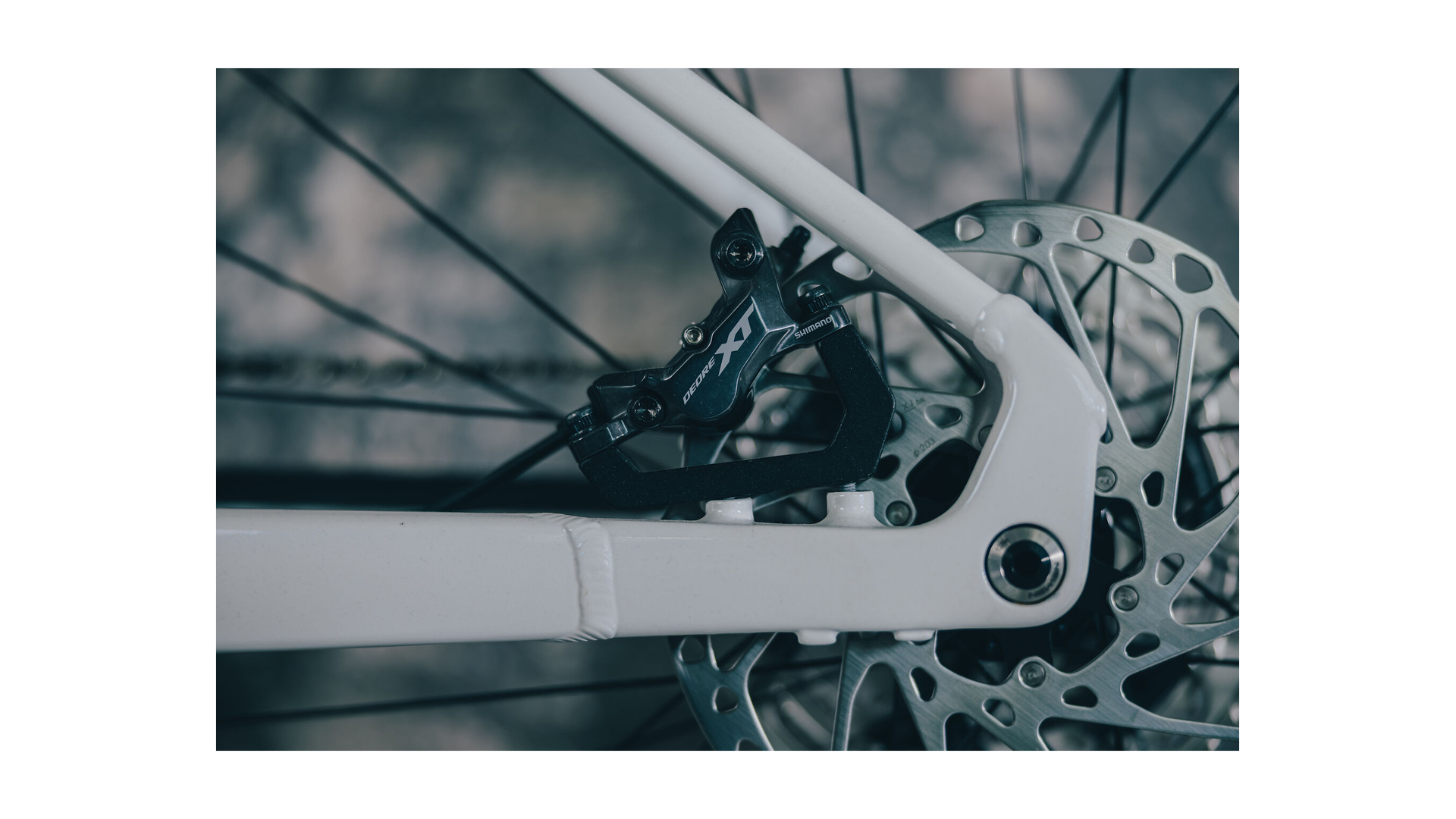 Cube Reaction Hybrid Race 800 snow´n´black