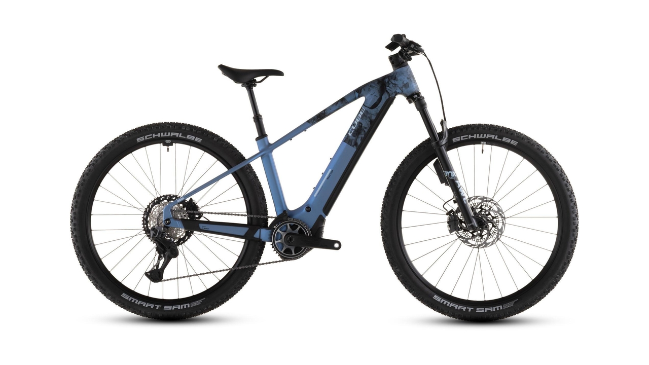 Main image of CUBE CUBE REACTION HYBRID SLT 800 HAZEBLUE/FUME