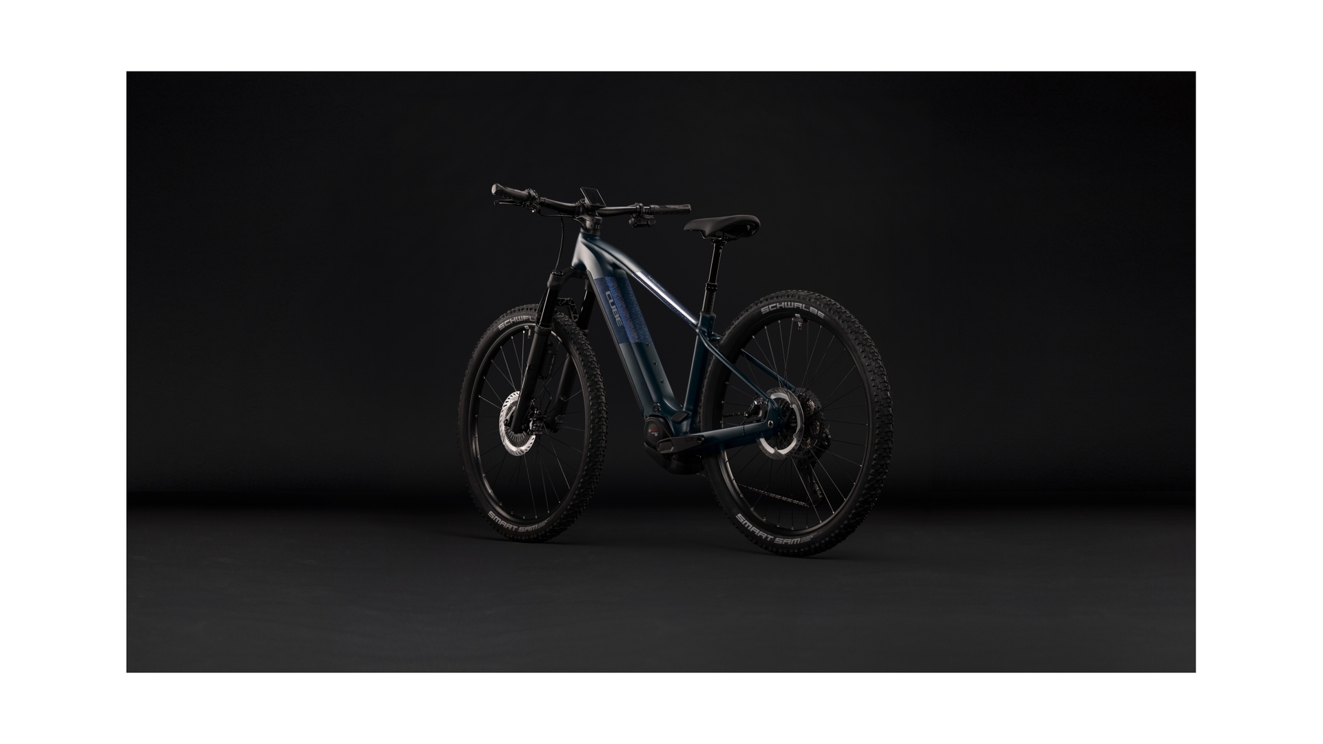 Cube Reaction Hybrid SLT 800 night´n´reflex
