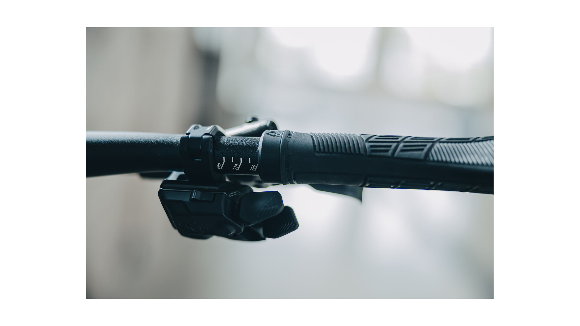 Cube Reaction Hybrid SLX 800 artline