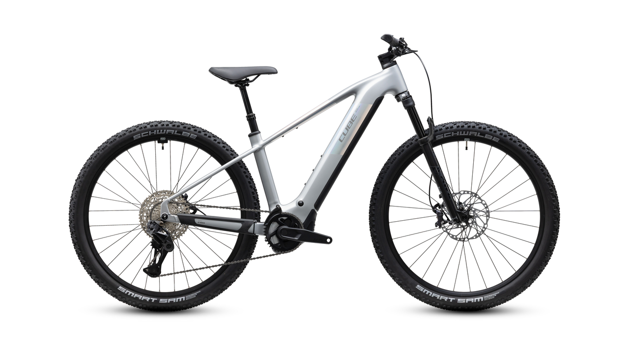 Main image of CUBE Cube Reaction Hybrid SLX 800 platinum´n´reflex