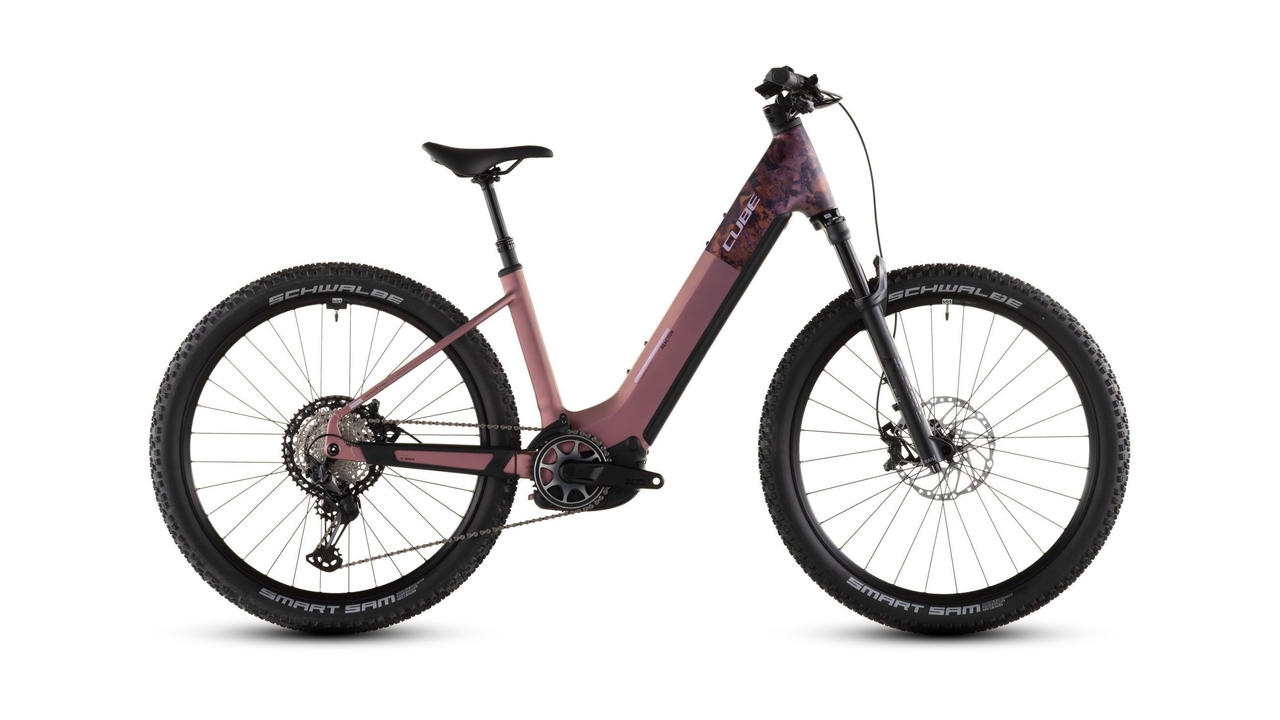 Main image of CUBE CUBE REACTION HYBRID SLX 800 SHIFTBLUSH/ART