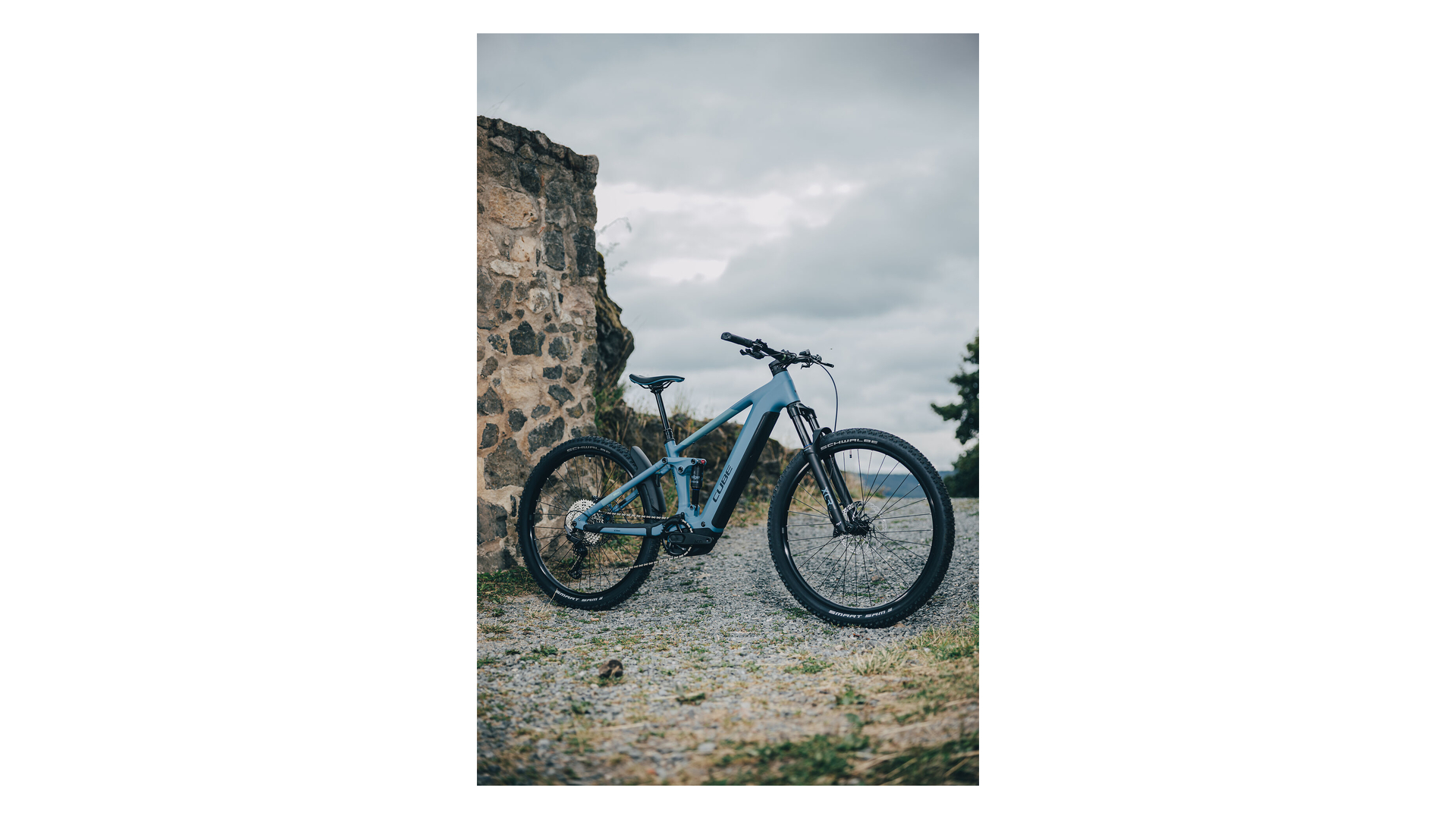 Cube Stereo Hybrid ONE22 Pro 800 bluesapphire´n´blue