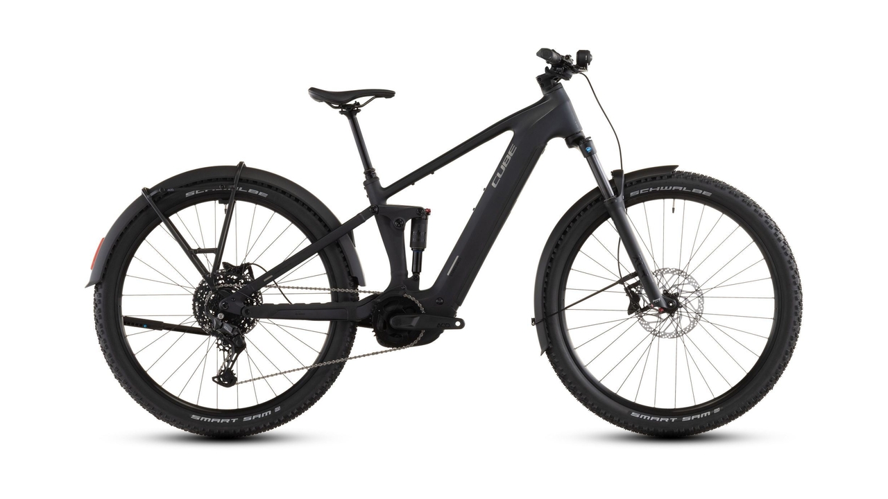 Main image of CUBE CUBE STEREO HYBRID ONE22 PRO 800 FE NIGHT/CHROME