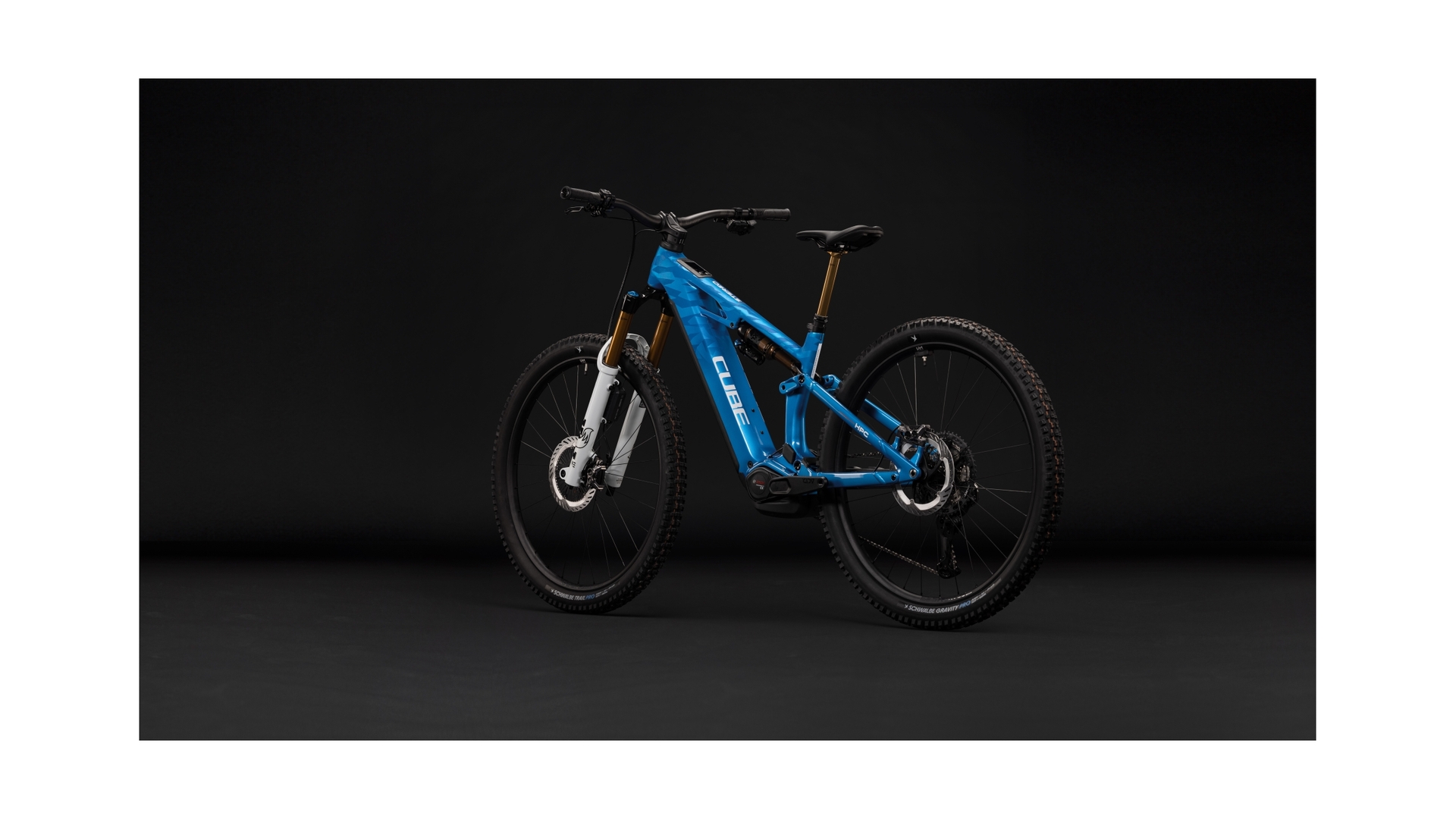 Cube Stereo Hybrid ONE44 HPC AT 800 actionteam