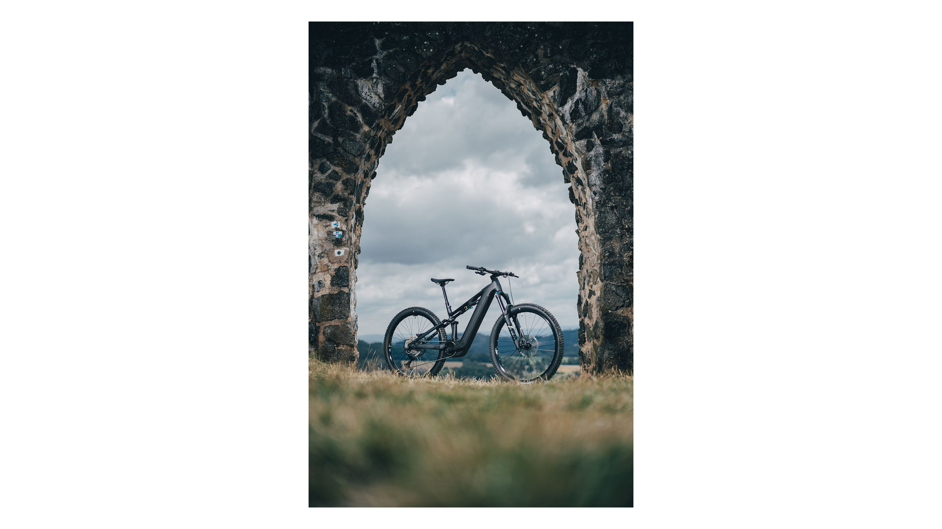 Cube Stereo Hybrid ONE44 HPC Race 800 coal´n´green