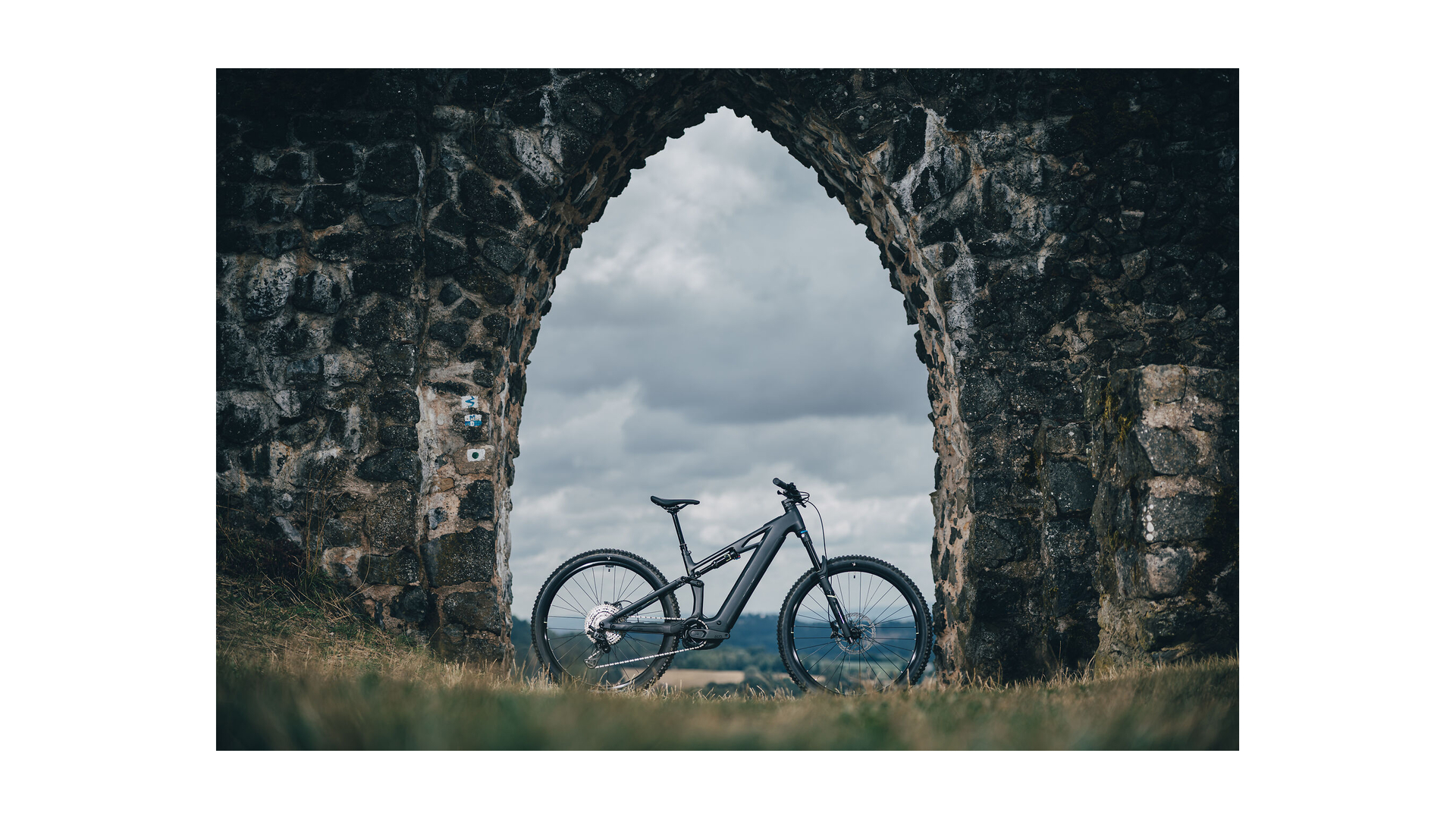 Cube Stereo Hybrid ONE44 HPC Race 800 coal´n´green
