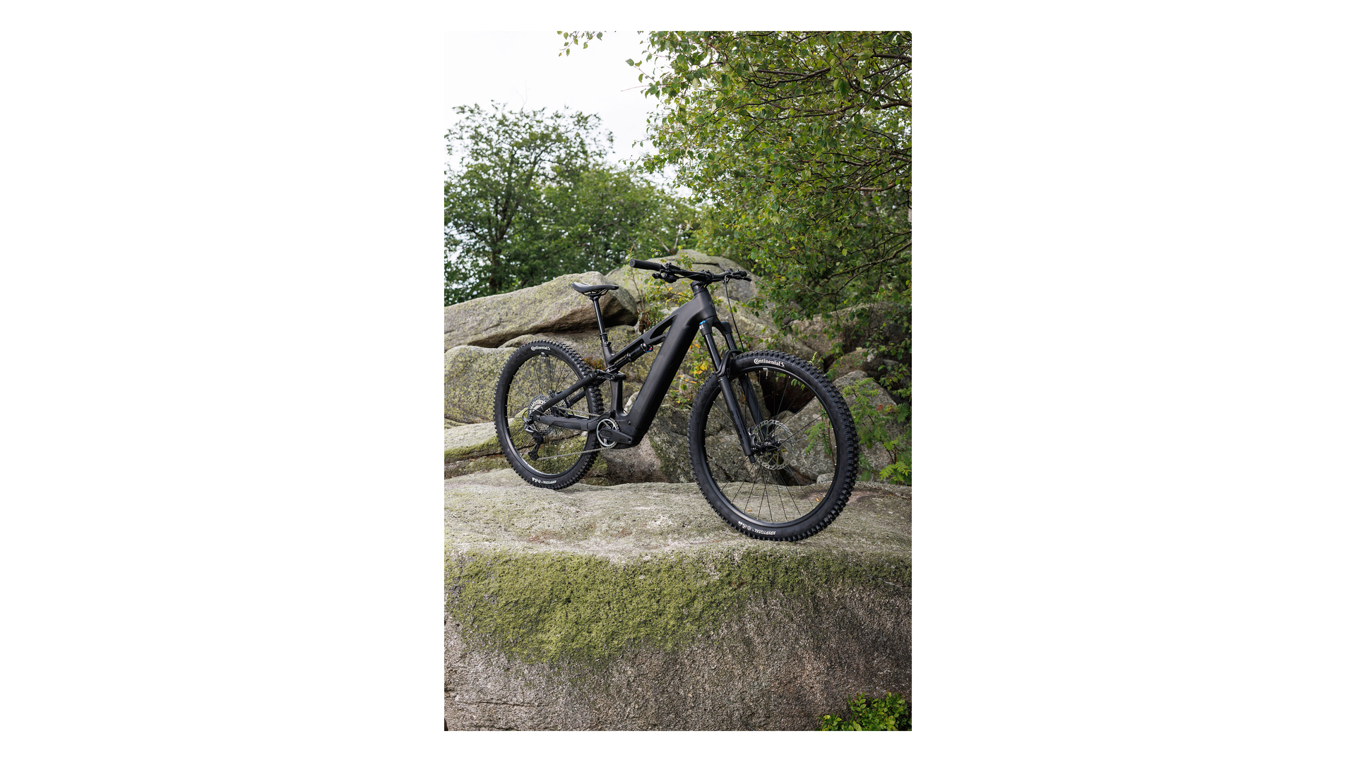 Cube Stereo Hybrid ONE44 HPC SLX 800 blackline