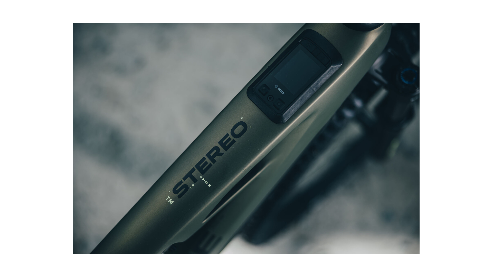 Cube Stereo Hybrid ONE44 HPC TM 800 reedgreen´n´gills