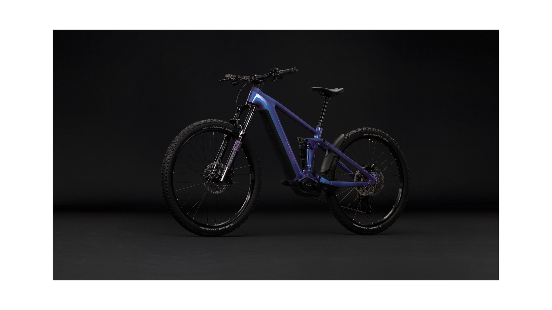 Cube Stereo Hybrid ONE44 Pro 800 blueiris´n´purple