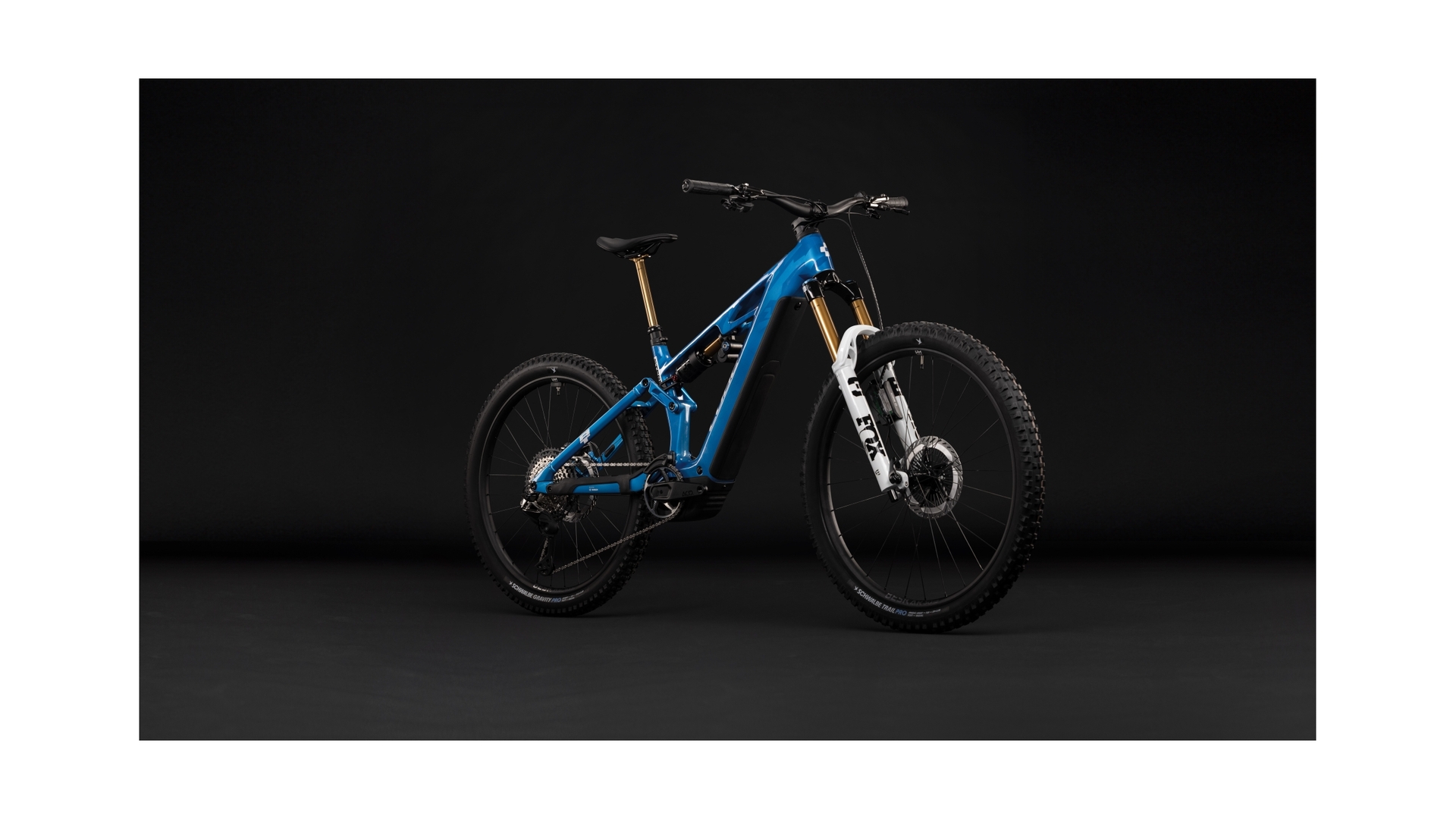 Cube Stereo Hybrid ONE77 HPC AT 800 actionteam
