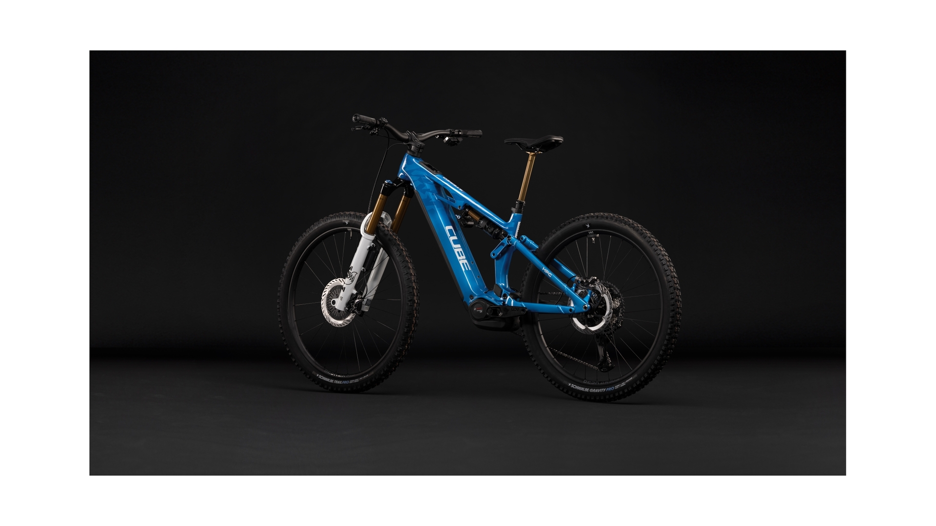 Cube Stereo Hybrid ONE77 HPC AT 800 actionteam