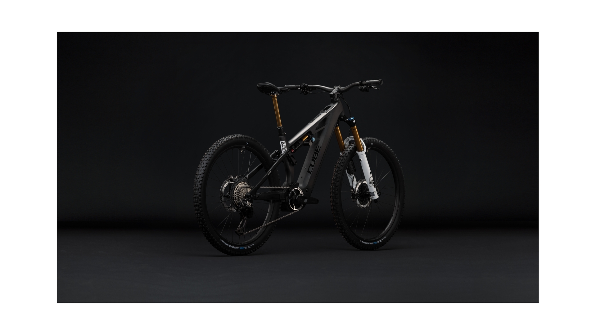 Cube Stereo Hybrid ONE77 HPC AT 800 carbon´n´white