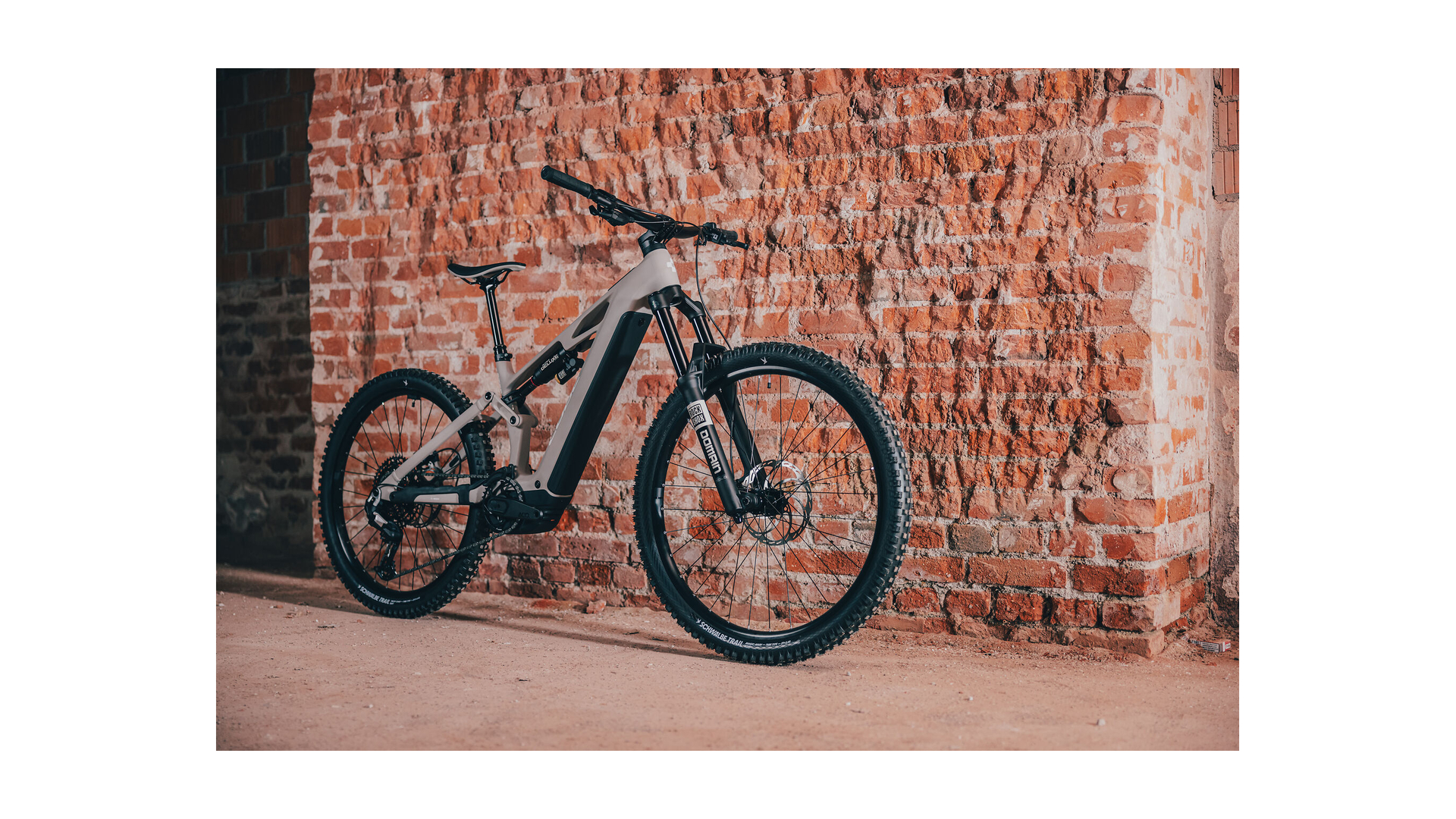Cube Stereo Hybrid ONE77 HPC Race 800 oatgrey´n´yellow