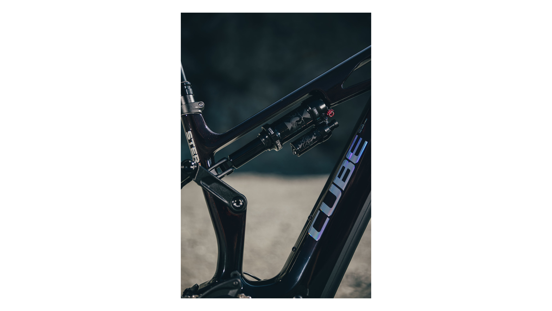 Cube Stereo Hybrid ONE77 HPC SLX 800 liquidred´n´black