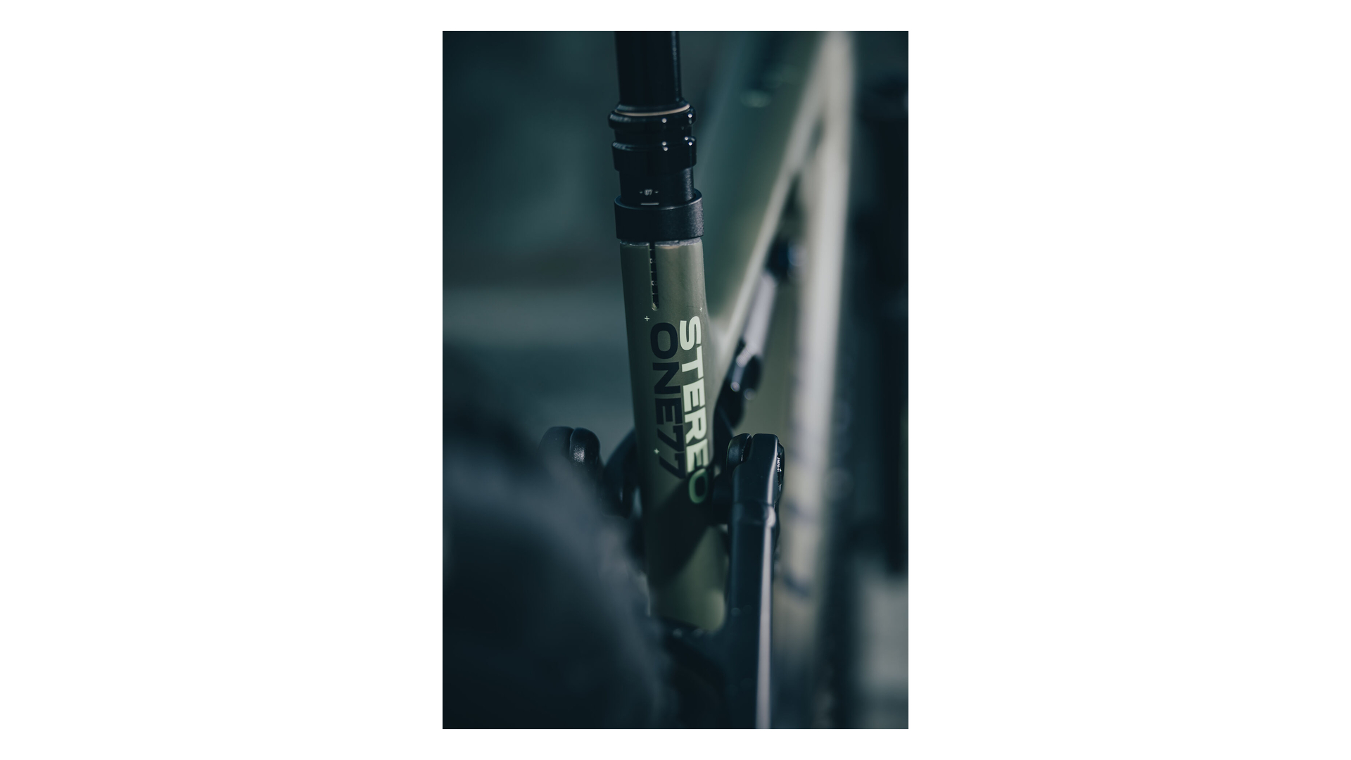 Cube Stereo Hybrid ONE77 HPC TM 800 reedgreen´n´gills