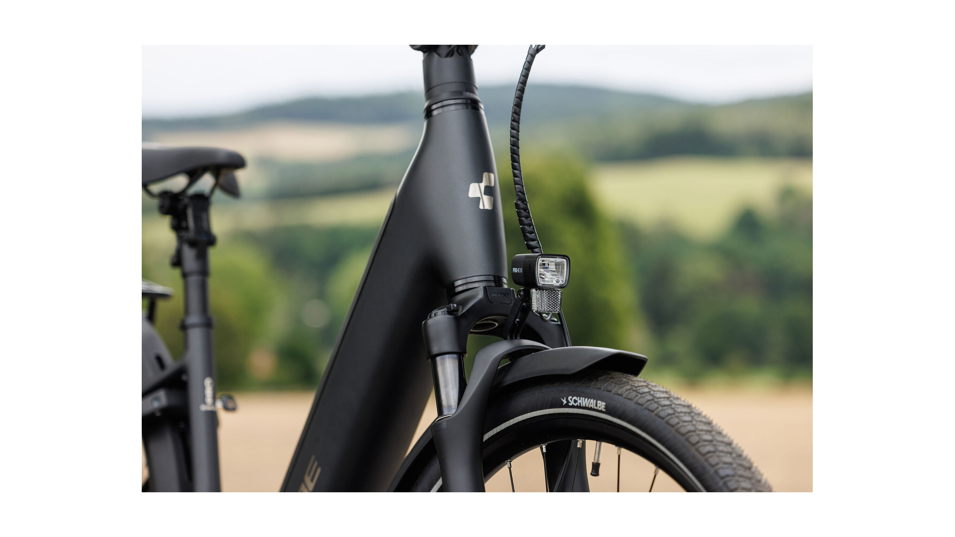 Cube Supreme Hybrid Comfort Pro 600 grey´n´chrome