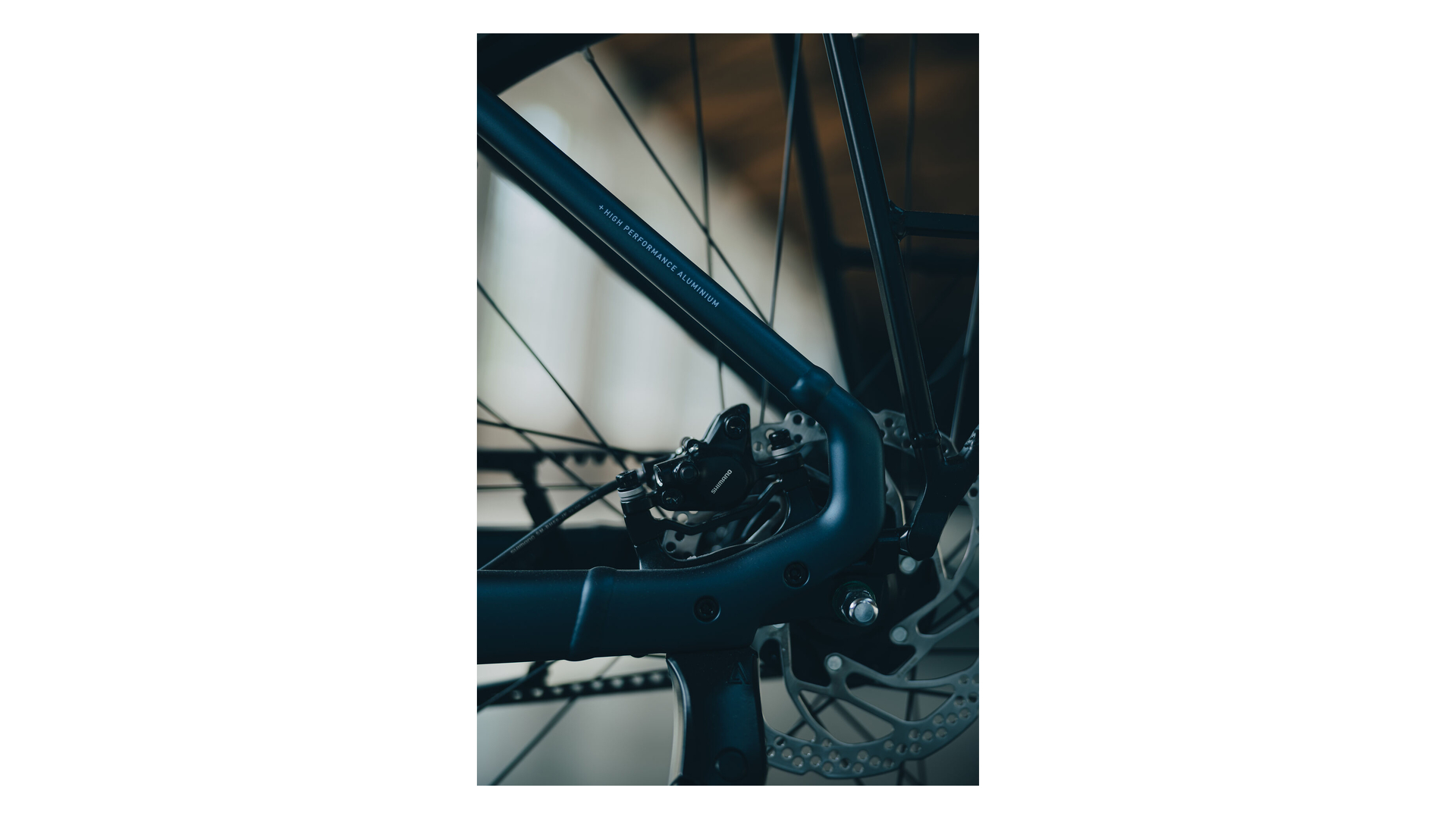Cube Supreme Hybrid Deluxe ONE 600 navyblack´n´black