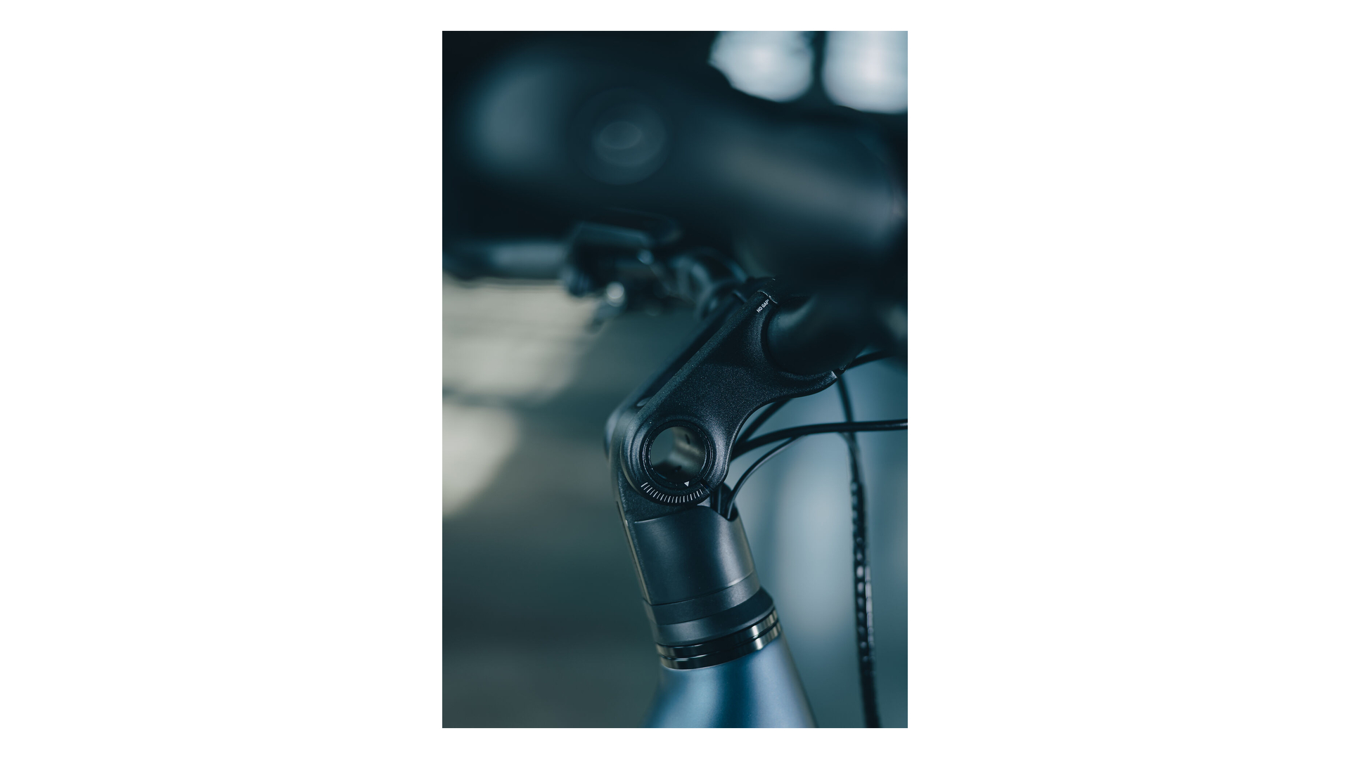 Cube Supreme Hybrid Deluxe ONE 600 navyblack´n´black