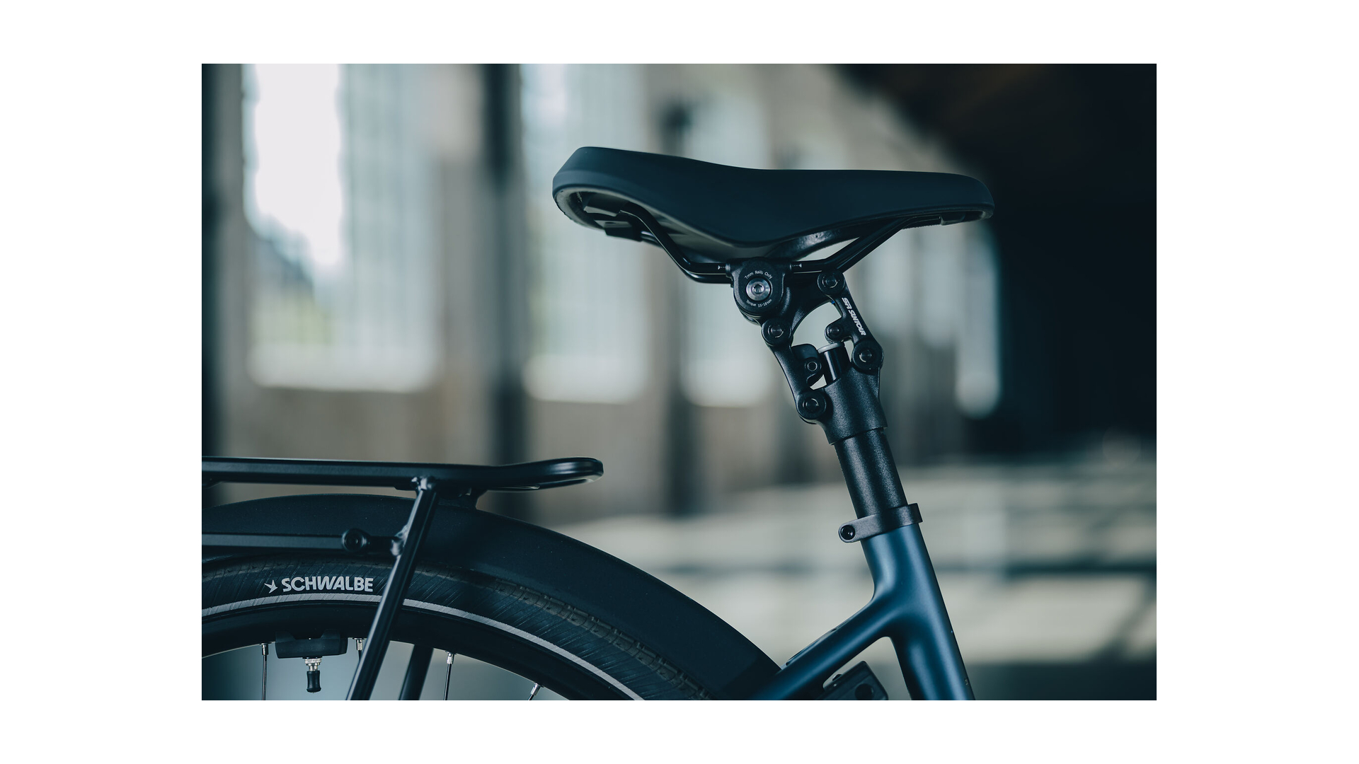 Cube Supreme Hybrid Deluxe ONE 600 navyblack´n´black