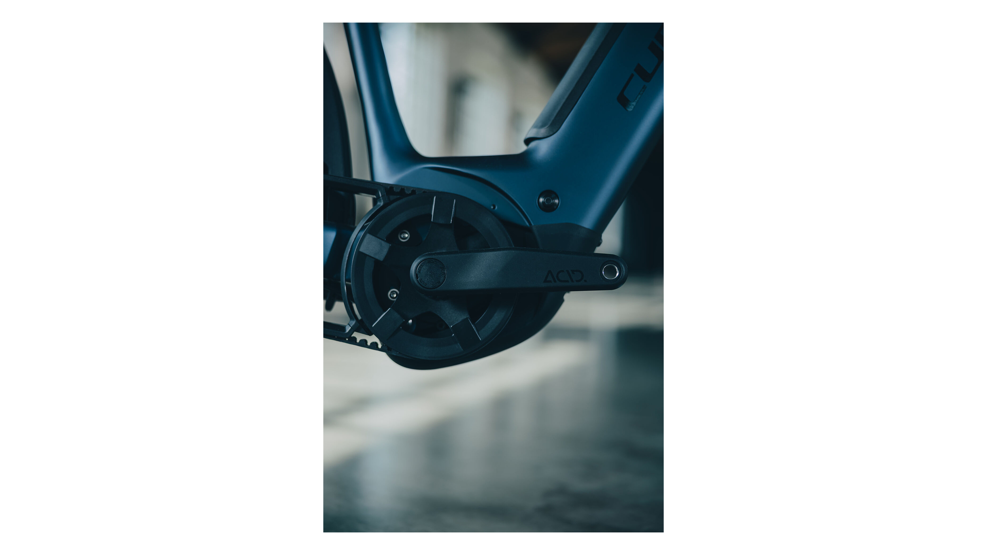 Cube Supreme Hybrid Deluxe ONE 600 navyblack´n´black