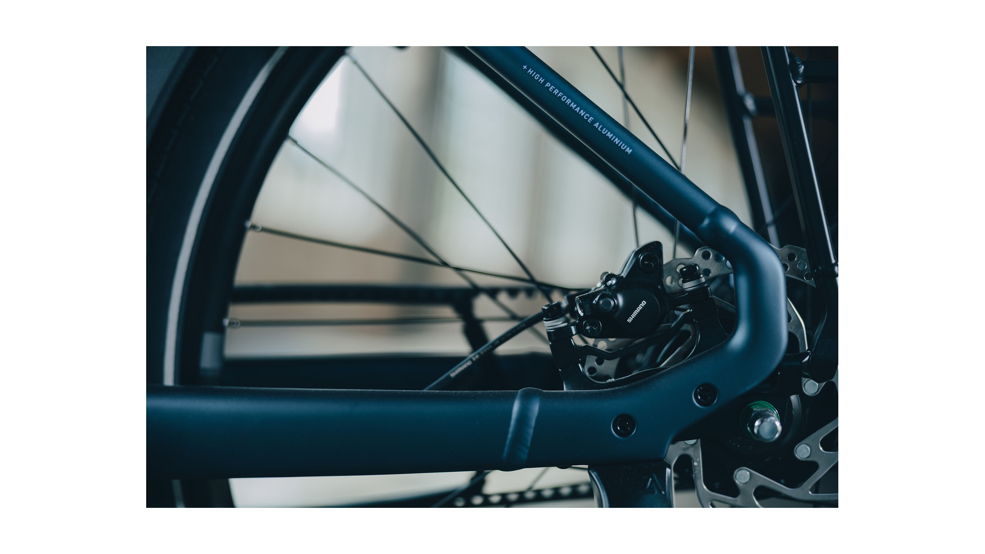 Cube Supreme Hybrid Deluxe ONE 600 navyblack´n´black