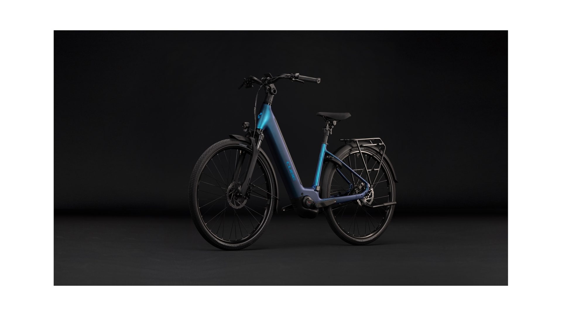 Cube Supreme Hybrid Deluxe Pro 600 nebula´n´blue