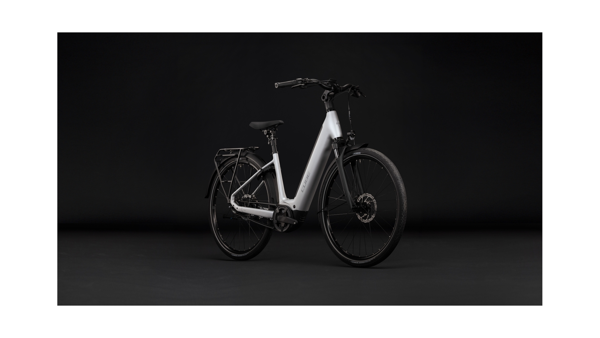 Cube Supreme Hybrid Deluxe Pro 600 silverstar´n´reflex