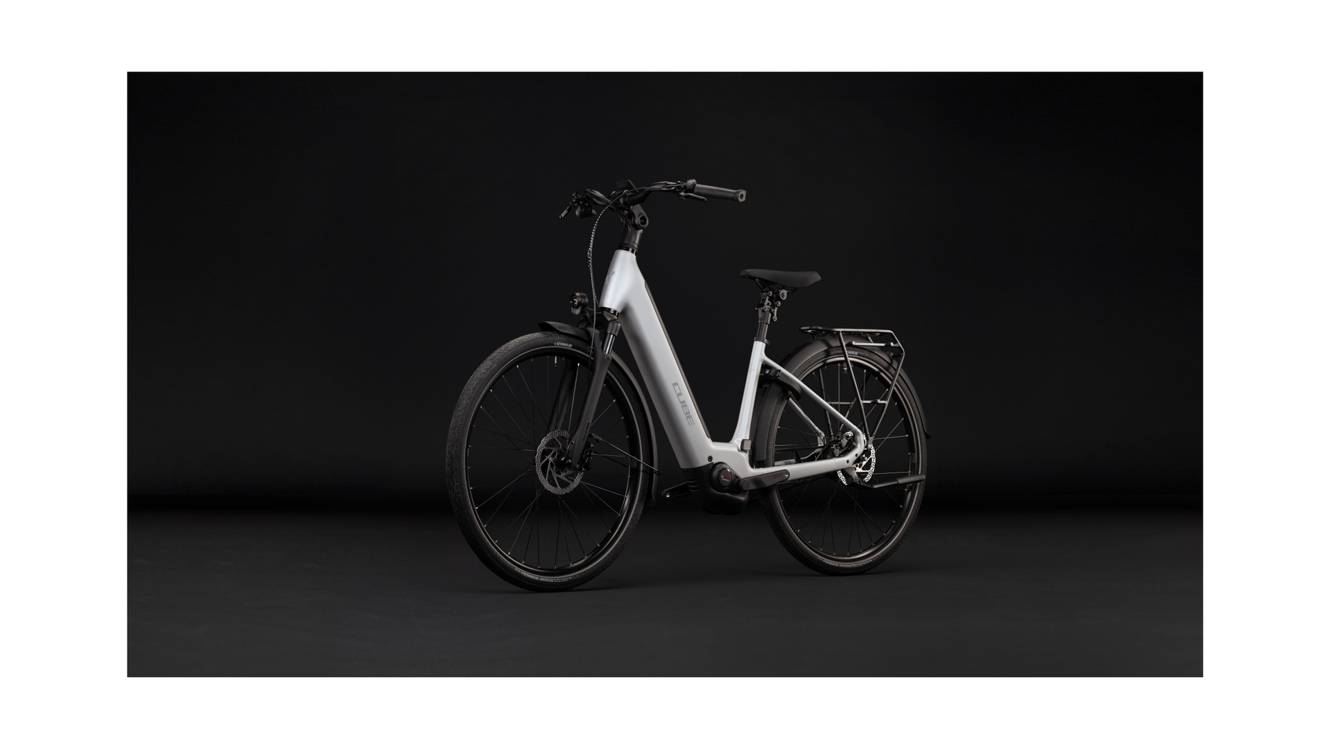 Cube Supreme Hybrid Deluxe Pro 600 silverstar´n´reflex