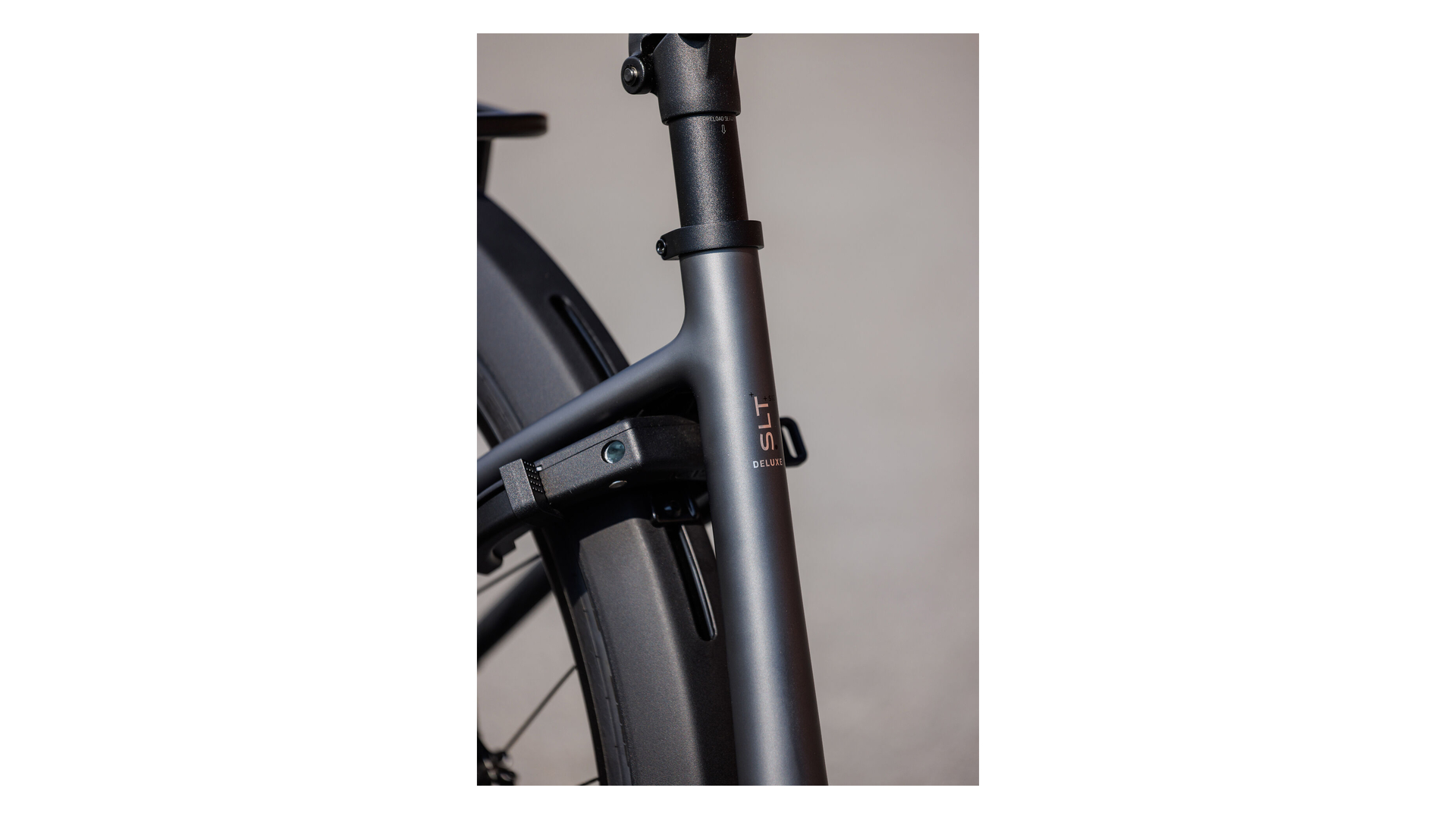 Cube Supreme Hybrid Deluxe SLT 600 slabgrey´n´chrome