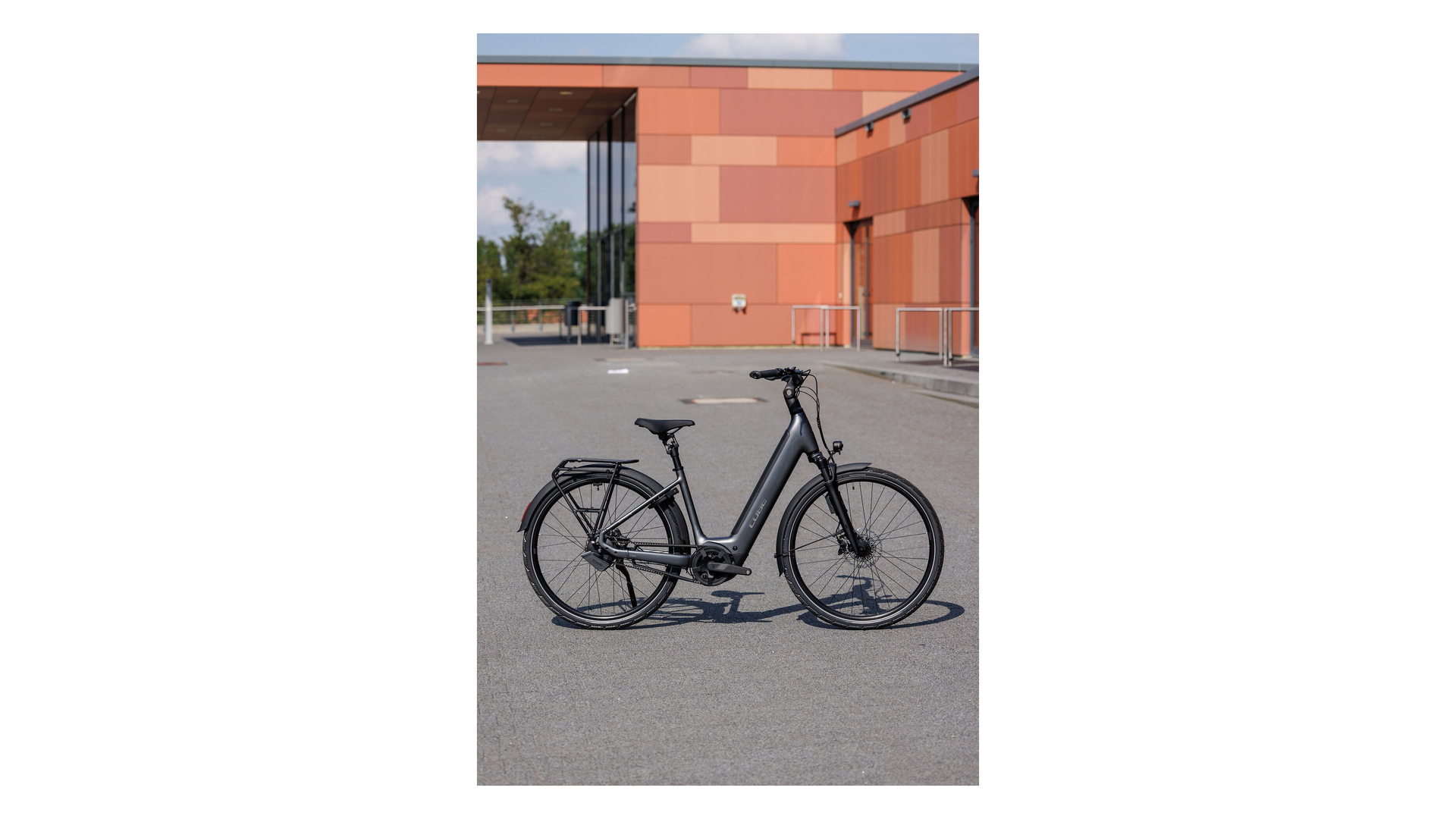 Cube Supreme Hybrid Deluxe SLT 600 slabgrey´n´chrome