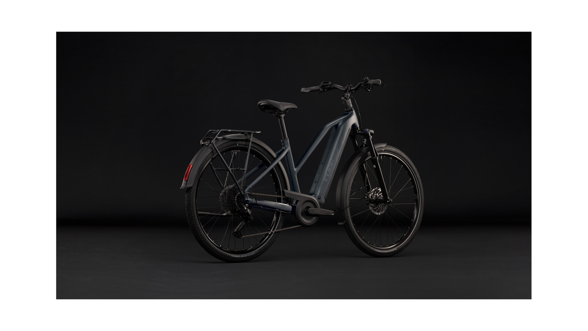 Cube Touring Hybrid ONE 600  grey´n´coolgrey