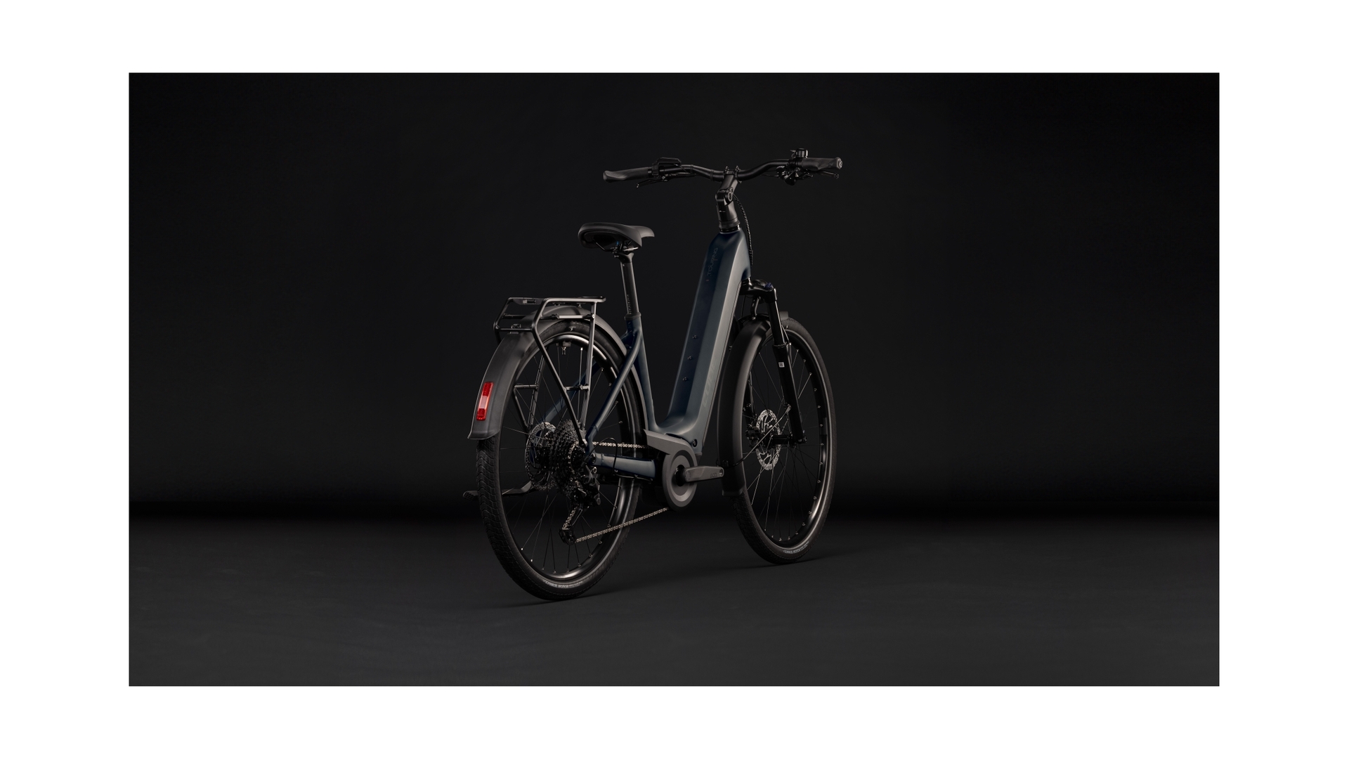 Cube Touring Hybrid ONE 600  grey´n´coolgrey