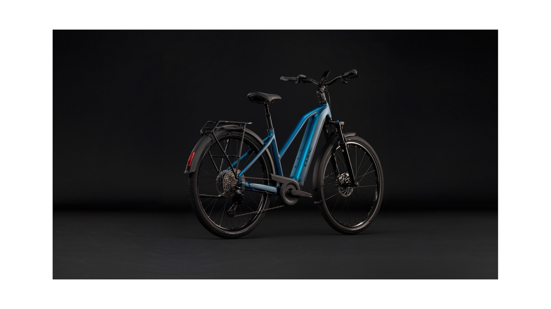Cube Touring Hybrid Pro 800 electricblue´n´prizm