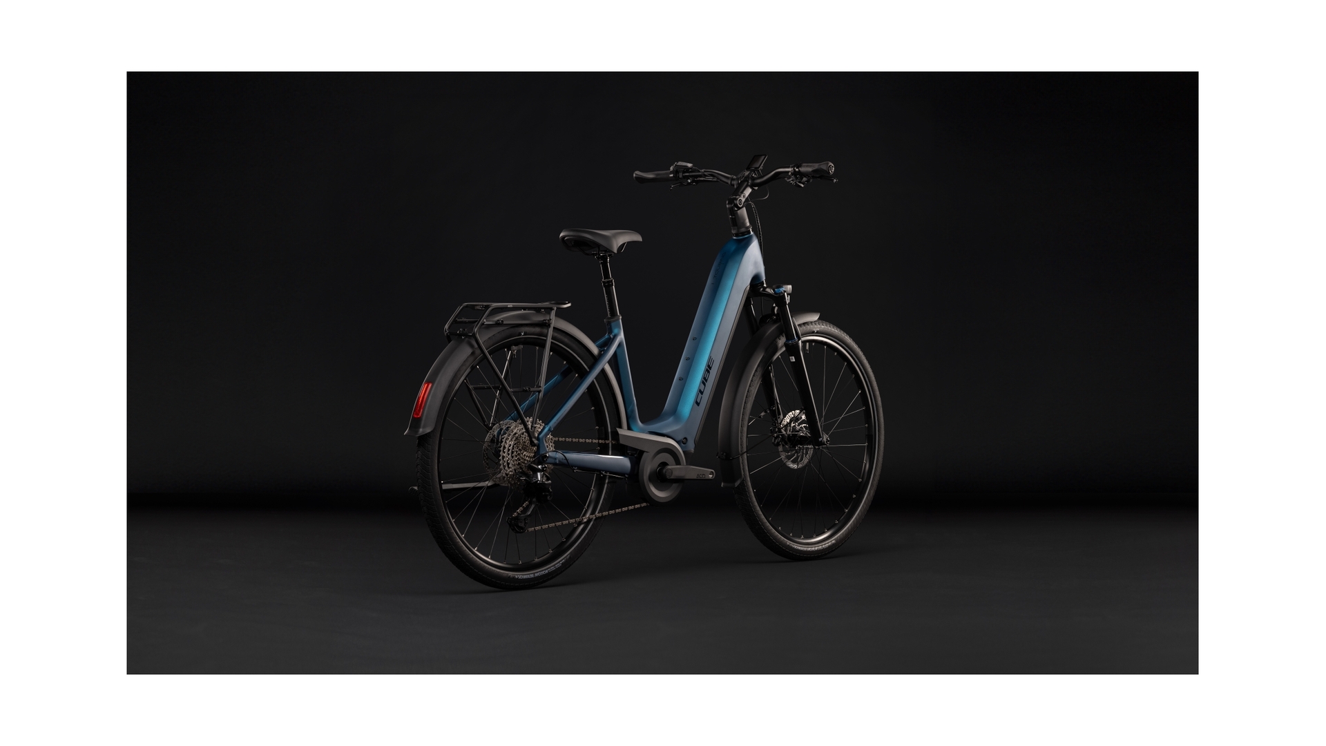 Cube Touring Hybrid Pro 800 electricblue´n´prizm