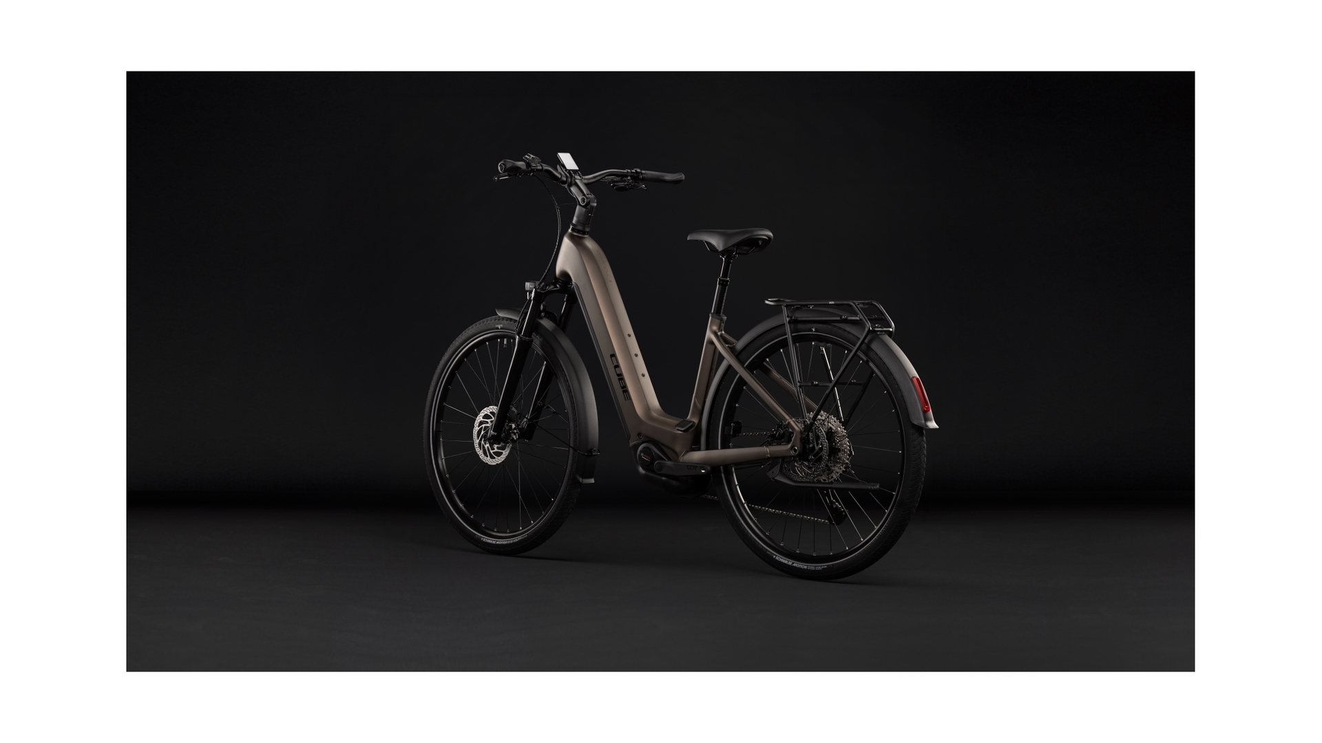 Cube Touring Hybrid Pro 800 metallicumbra´n´black