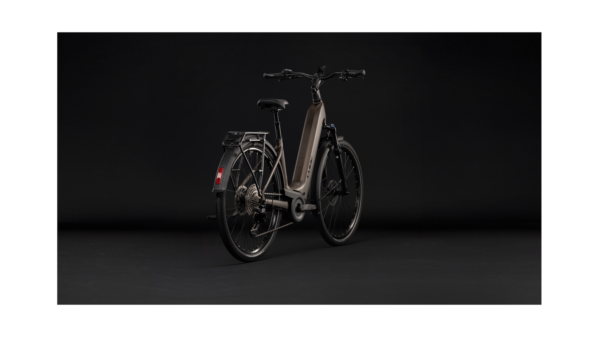 Cube Touring Hybrid Pro 800 metallicumbra´n´black