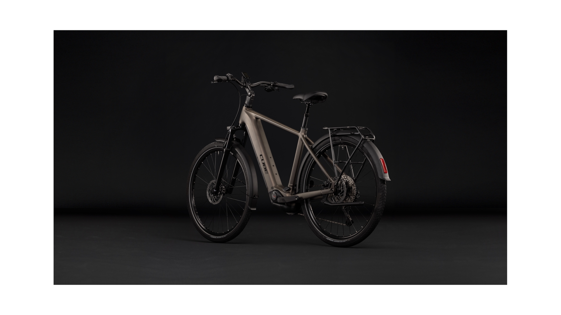 Cube Touring Hybrid Pro 800 metallicumbra´n´black