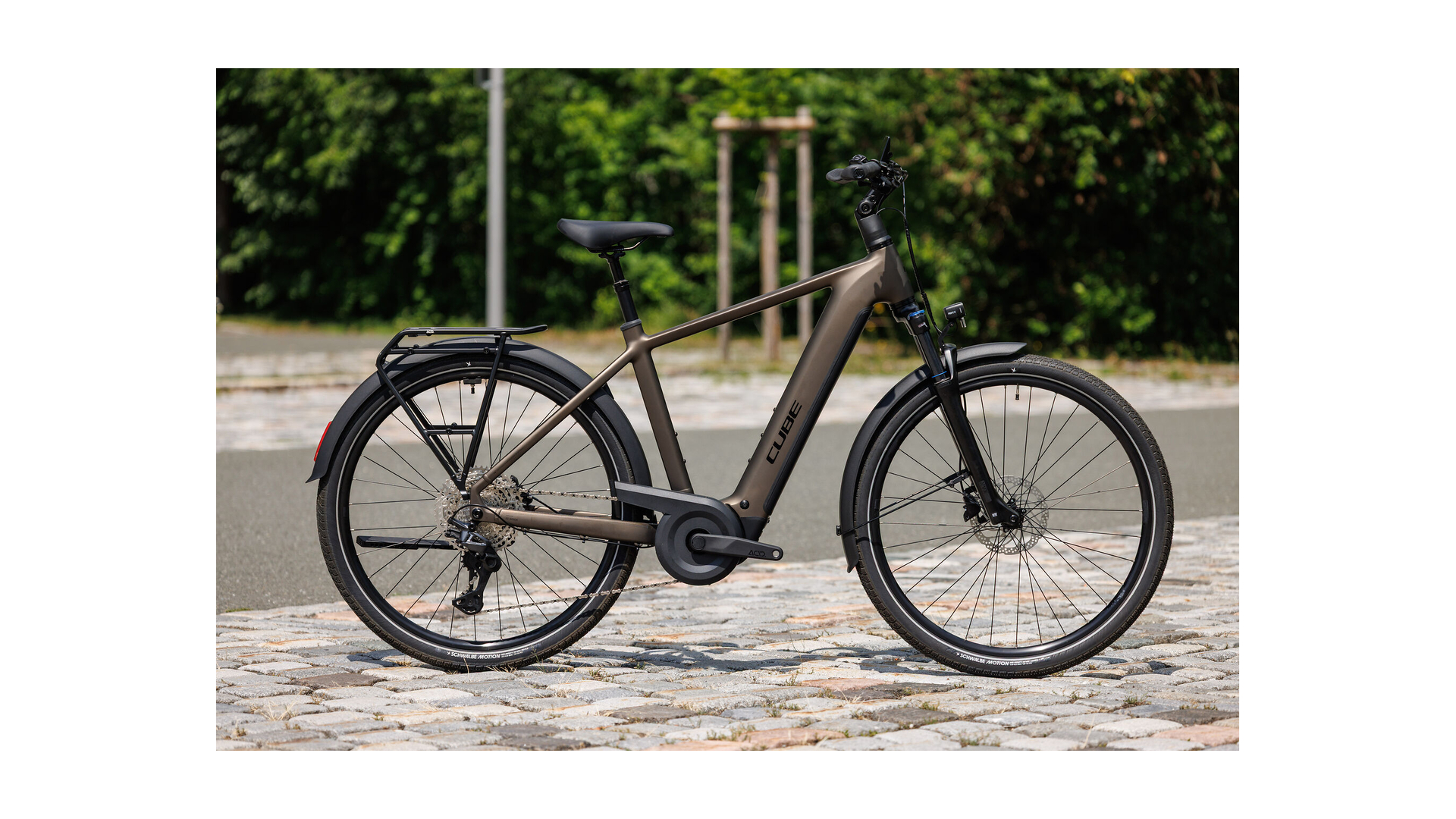 Cube Touring Hybrid Pro 800 metallicumbra´n´black