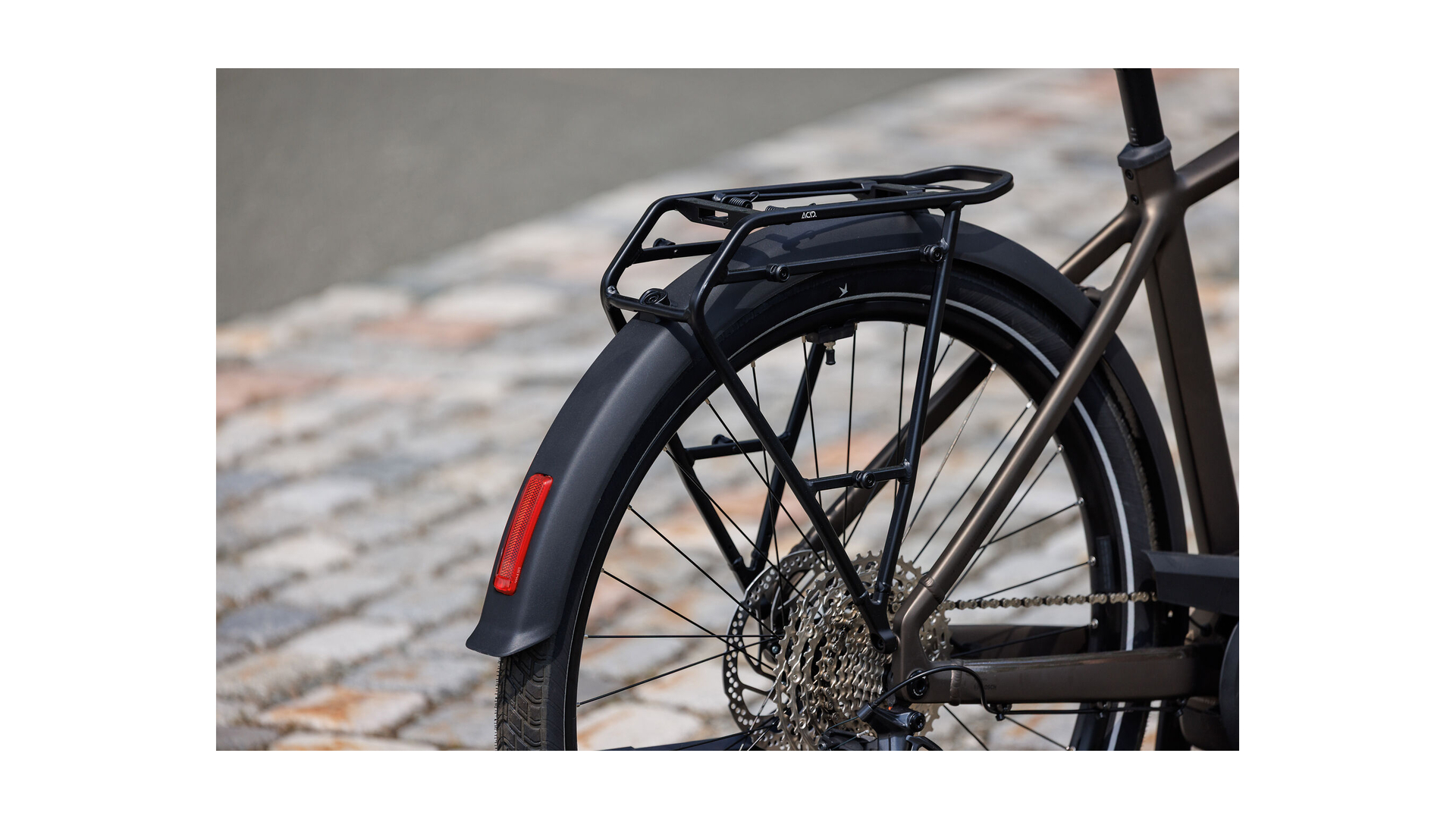 Cube Touring Hybrid Pro 800 metallicumbra´n´black