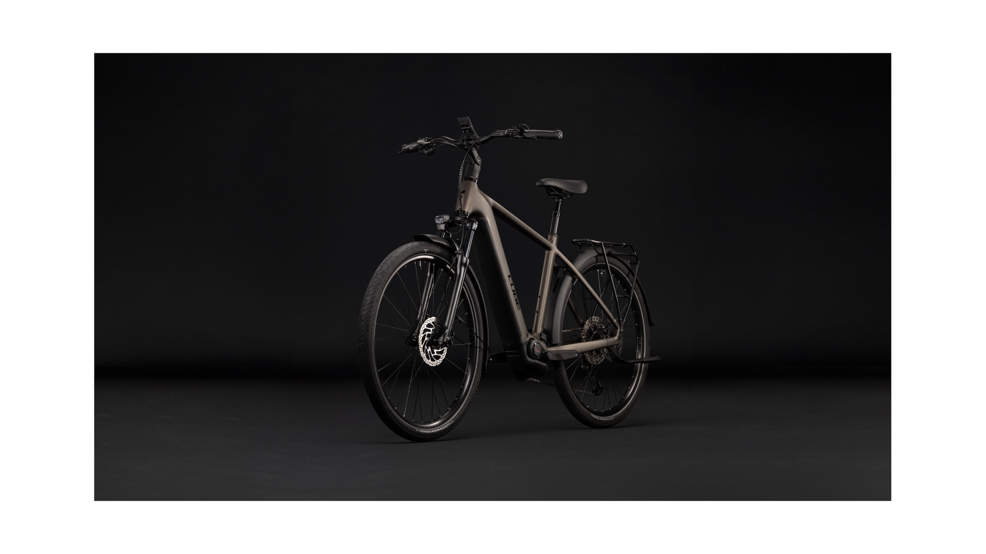 Cube Touring Hybrid Pro 800 metallicumbra´n´black