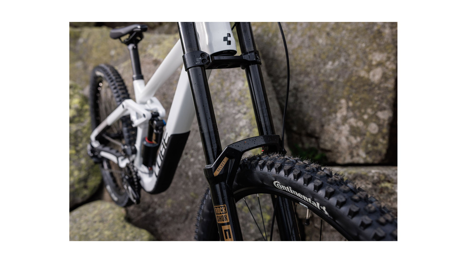 Cube TWO15 Race powdergold´n´black