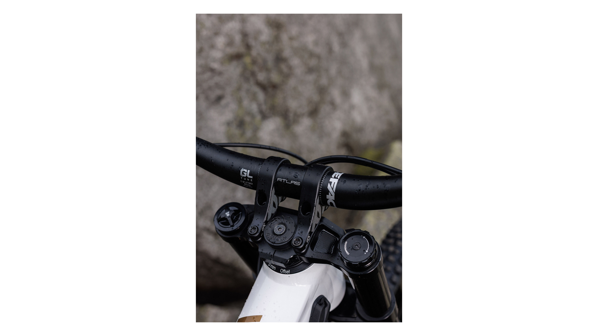 Cube TWO15 Race powdergold´n´black