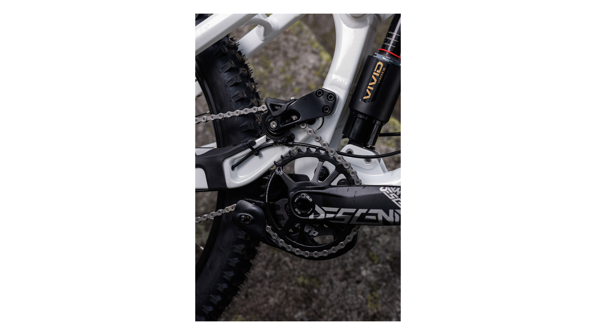 Cube TWO15 Race powdergold´n´black